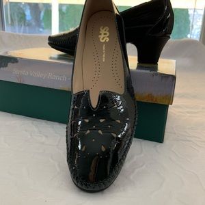 NWB SAS Hand Crafted | Confort Shoes